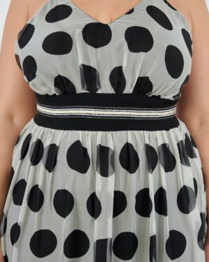 ΑΣΠΡΟ ΚΑΙ ΜΑΥΡΟ ΜΑΞΙ ΦΟΡΕΜΑ ΠΟΥΑ