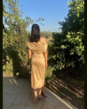 Cecira Μακρύ Φόρεμα Σε Χρώμα Μπέζ Χρυσό Τής Άμμου